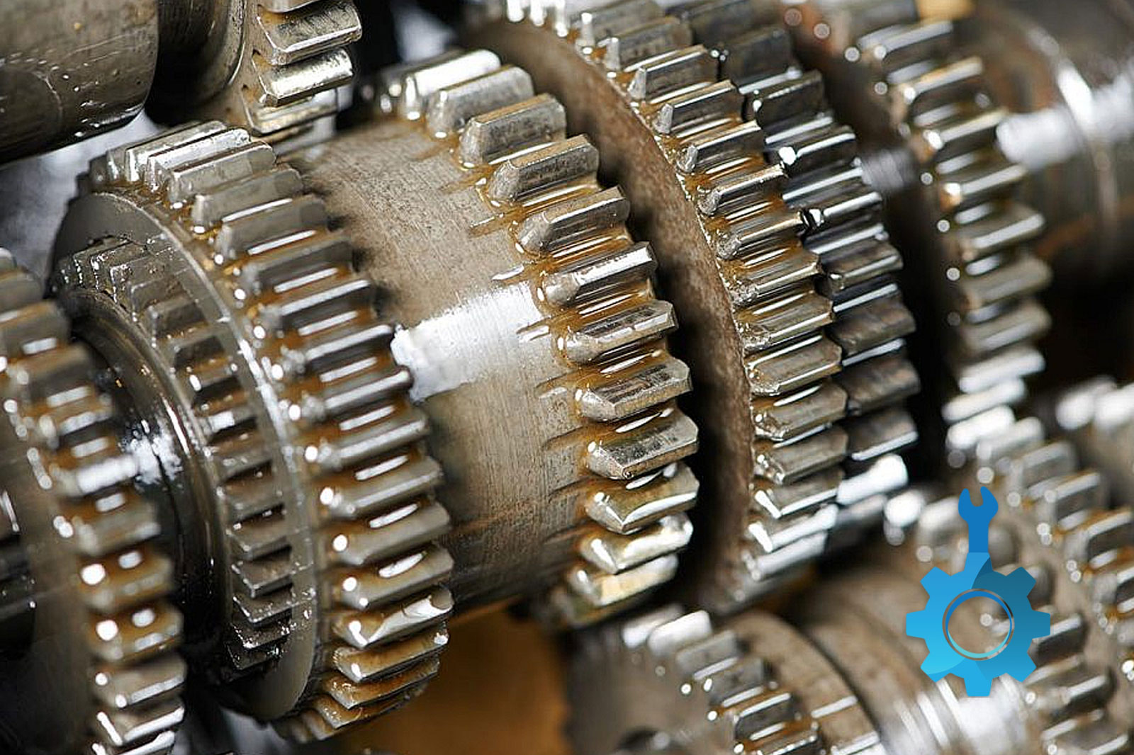 زمان مناسب برای تعویض روغن گیربکس