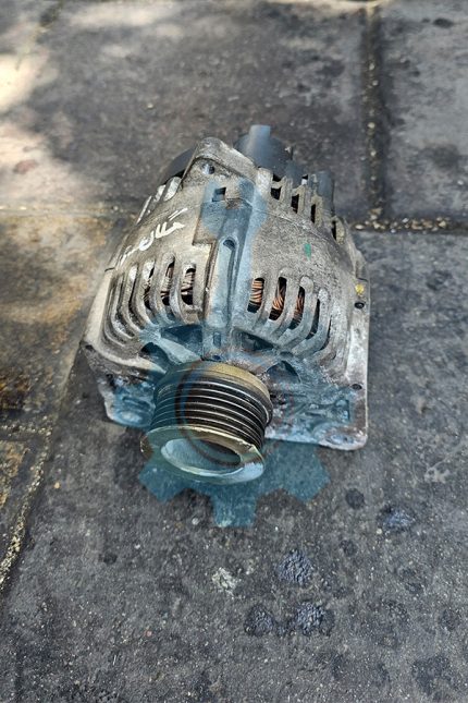 دینام استوک مگان 1600